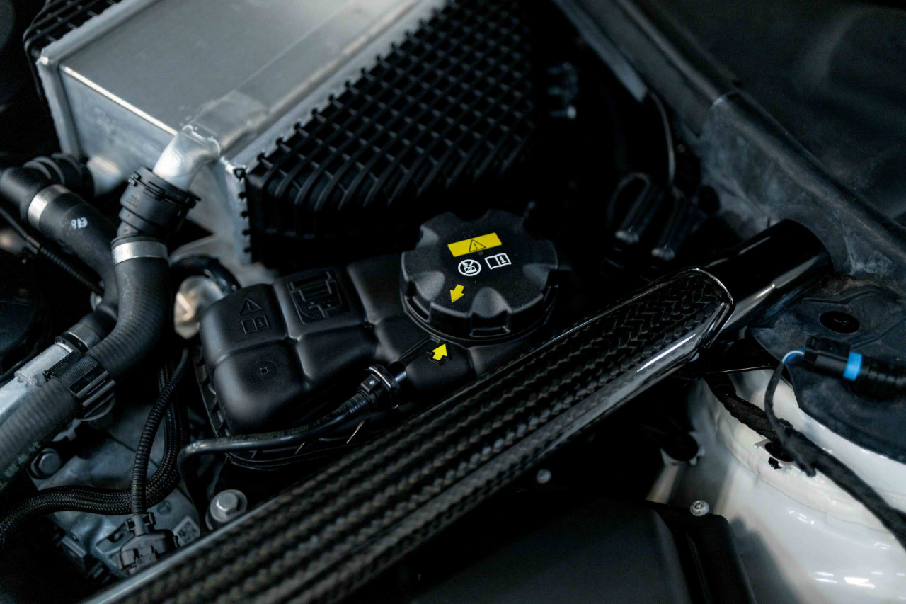 Used 2019 BMW M4 CS w/ Executive Package image 97