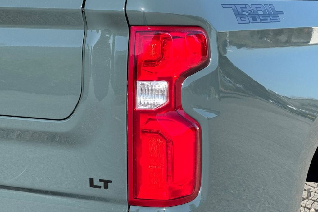 New 2026 Chevrolet Silverado 1500 LT Trail Boss w/ Safety Package image 26