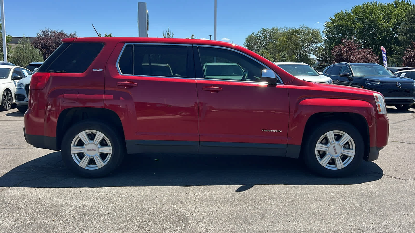 Used 2015 GMC Terrain SLE AWD/4WD image 4