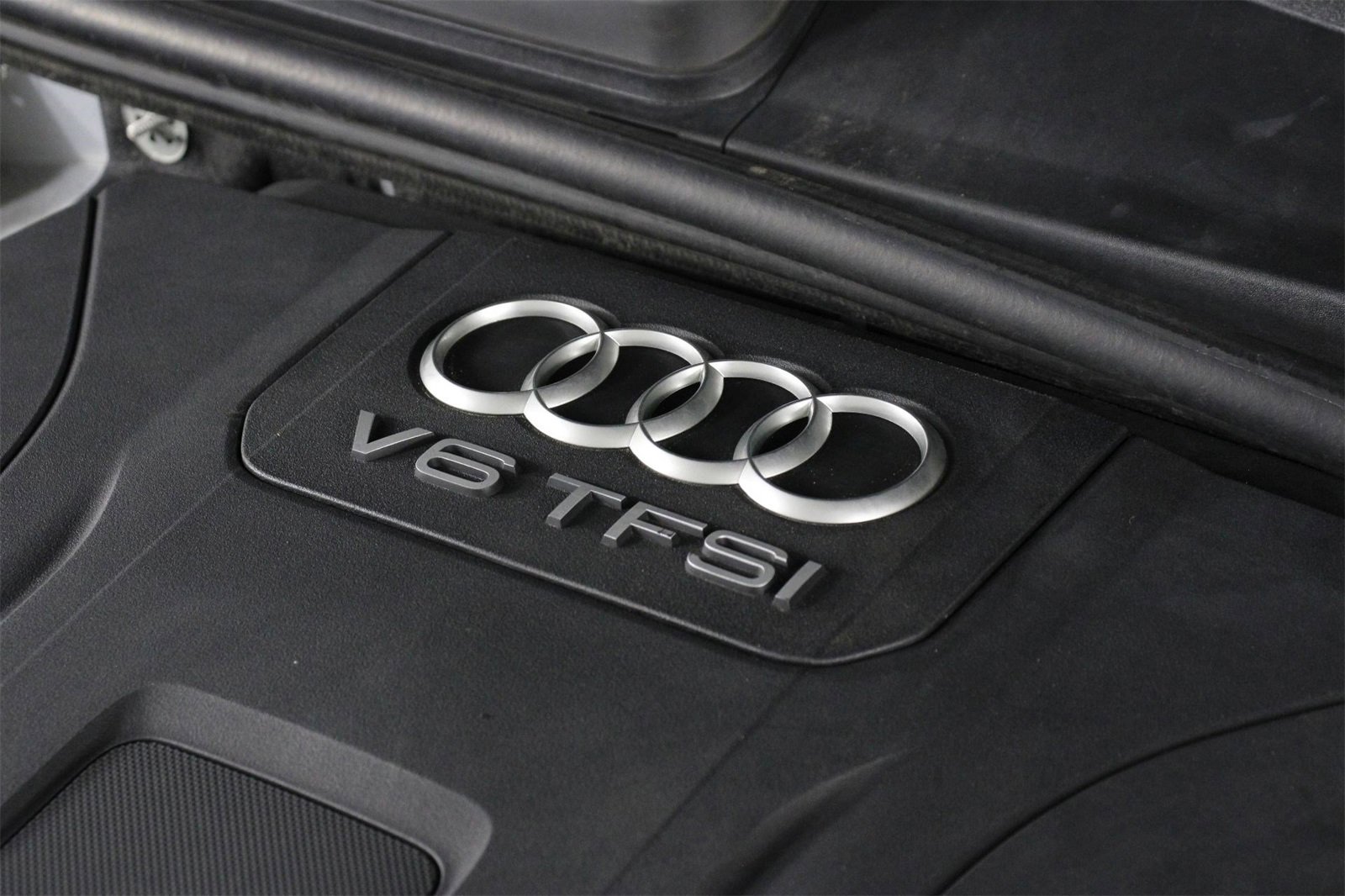 Used 2017 Audi Q7 3.0T Premium Plus image 28