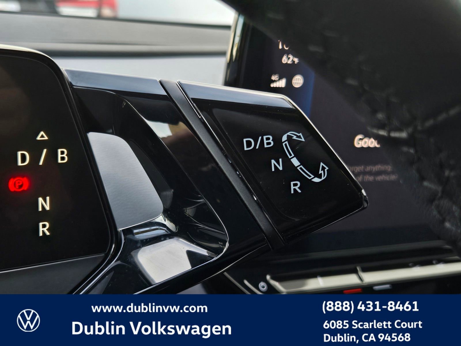 Used 2023 Volkswagen ID.4 Pro image 22