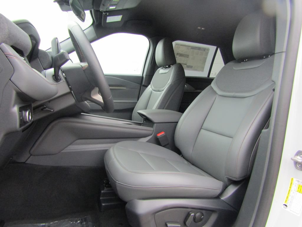 New 2027 Ford Explorer Active w/ Active Comfort Package AWD/4WD image 3