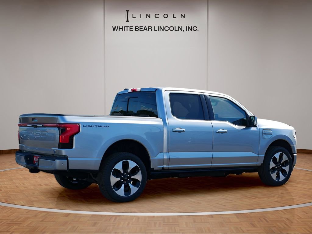 Used 2023 Ford F150 Lightning Platinum image 5