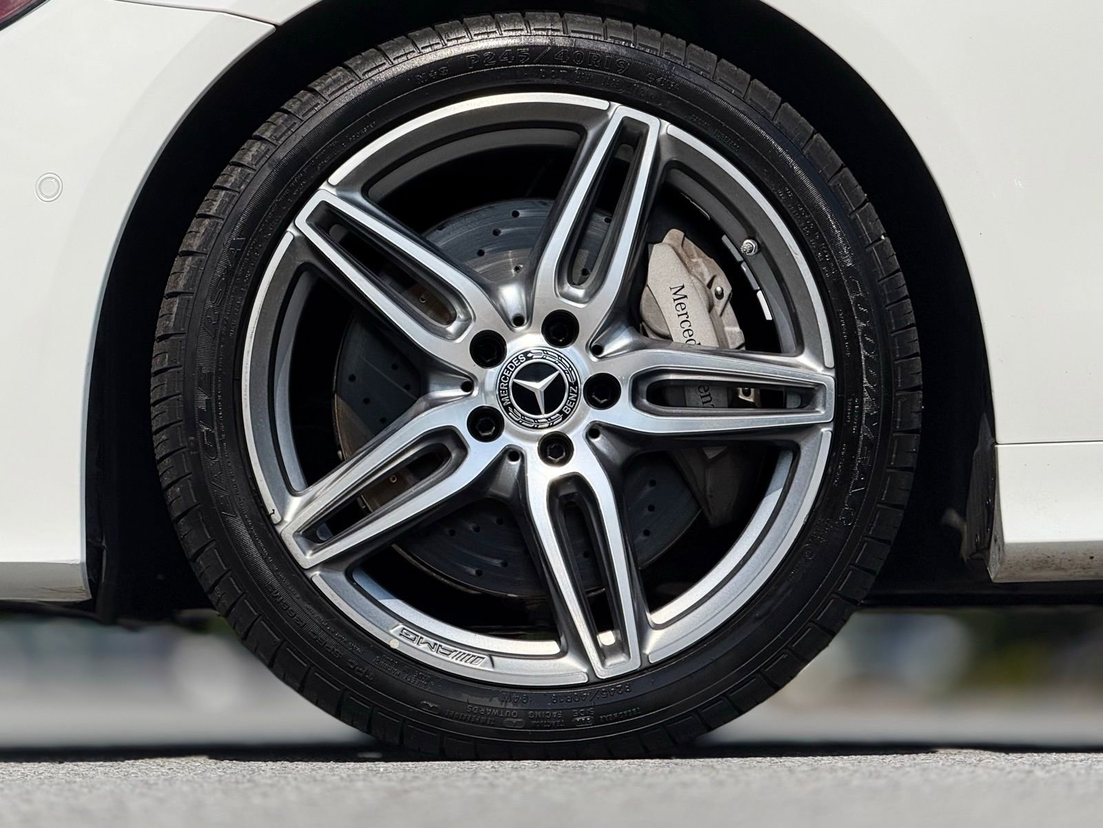 Used 2018 Mercedes-Benz E 400 4MATIC Coupe image 18