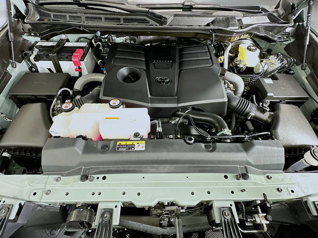 Certified 2026 Toyota Tundra Limited RWD image 31