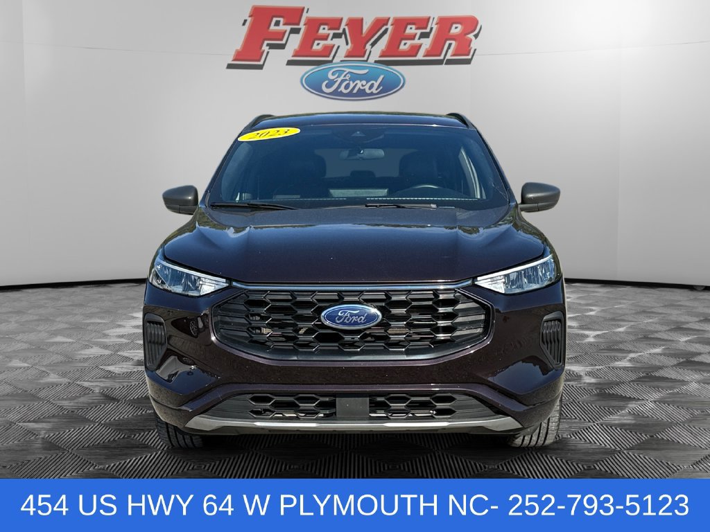 Certified 2023 Ford Escape ST-Line AWD/4WD image 8