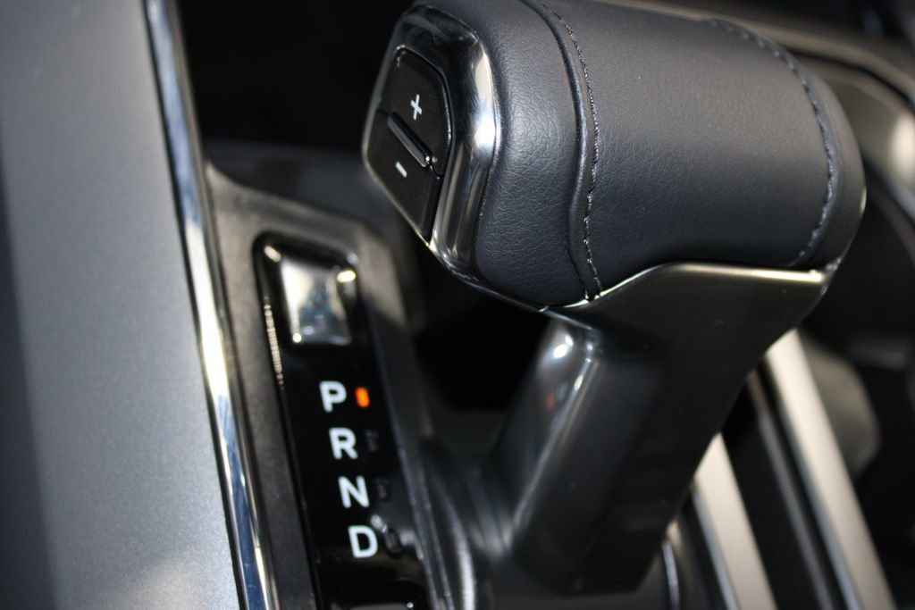 New 2025 Ford F150 Lariat w/ Equipment Group 502A High image 62