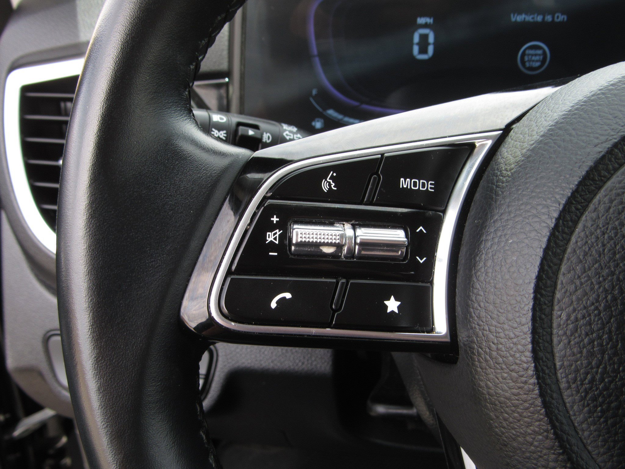 Used 2025 Kia Seltos S image 20