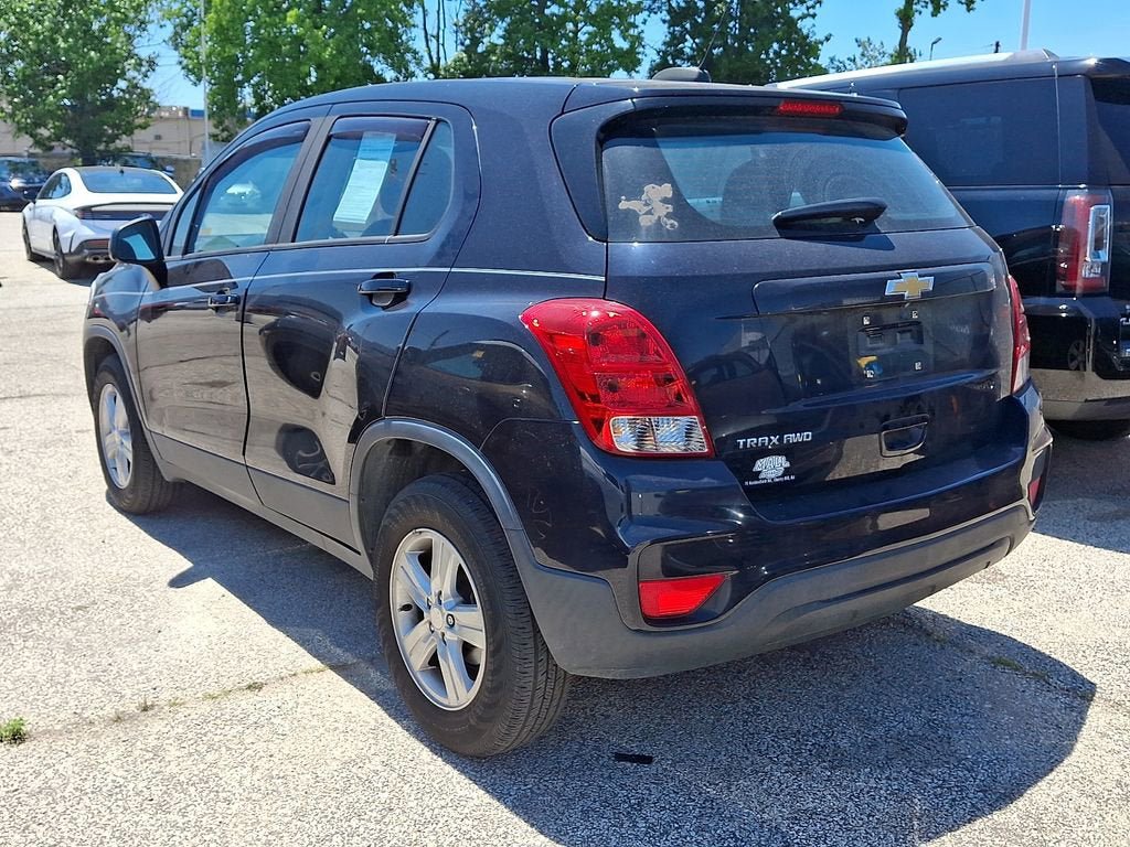 Used 2021 Chevrolet Trax LS AWD/4WD image 10