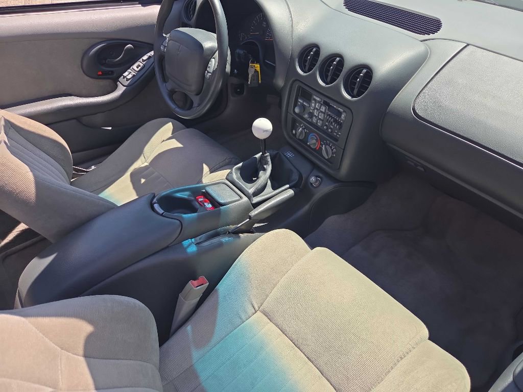Used 1995 Pontiac Firebird Formula RWD image 16