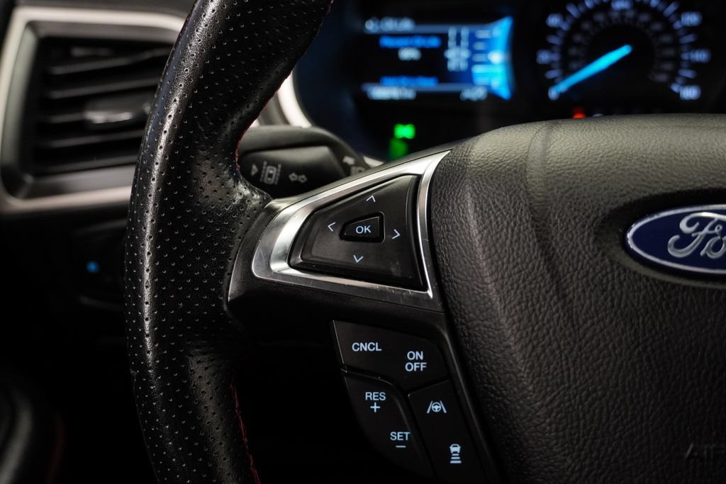 Used 2021 Ford Edge ST-Line FWD image 20