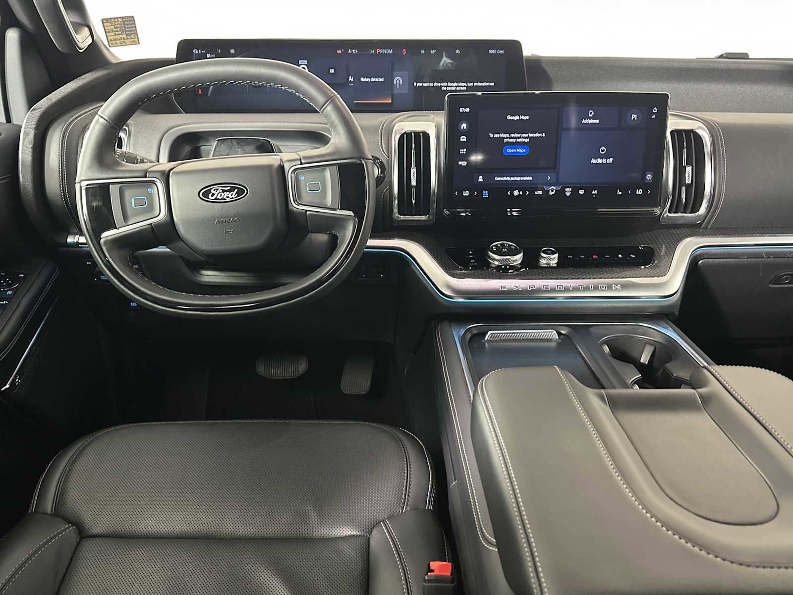 Used 2025 Ford Expedition Platinum w/ Stealth Performance Package image 27