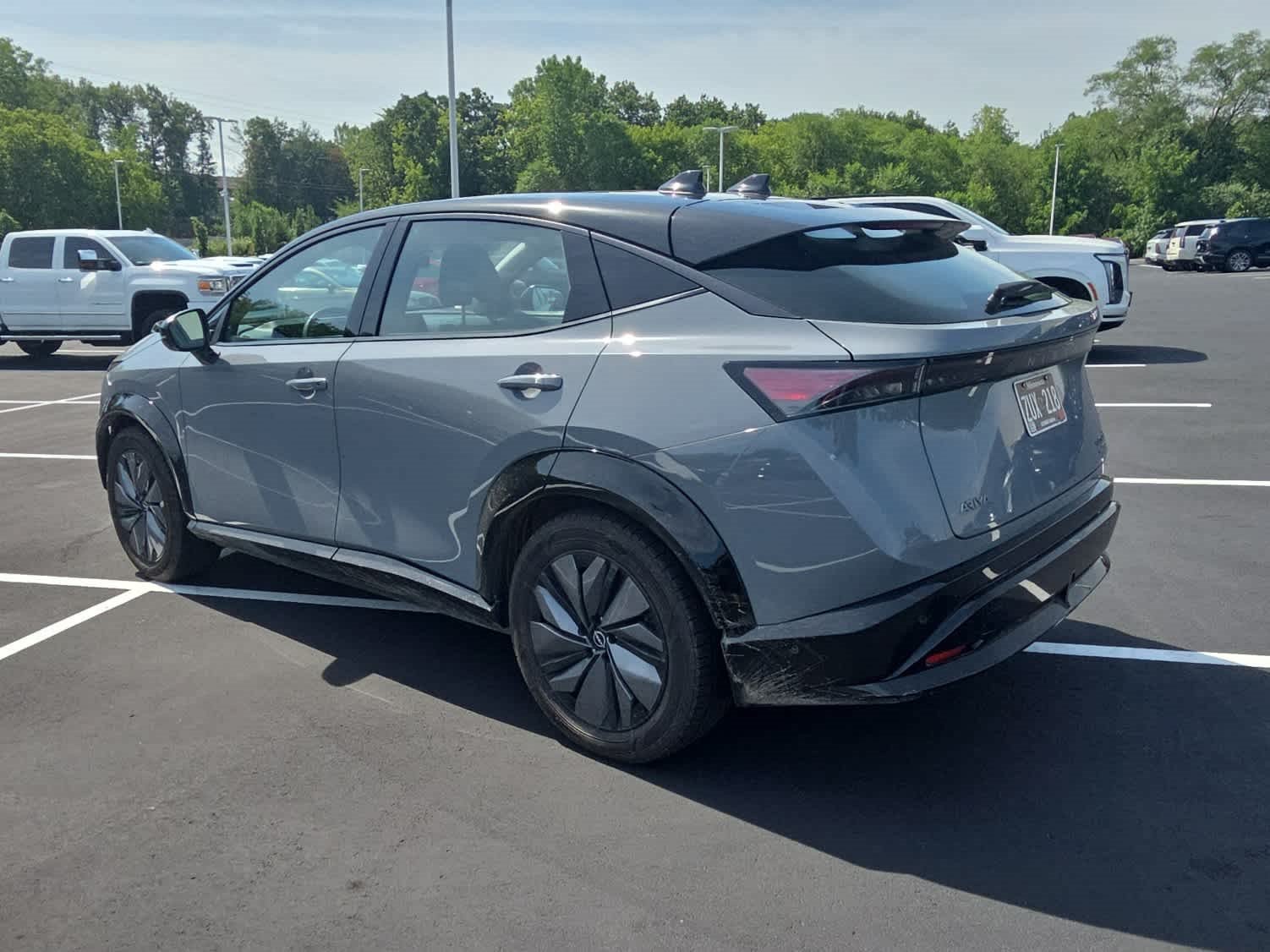 Used 2023 Nissan Ariya AWD/4WD image 4