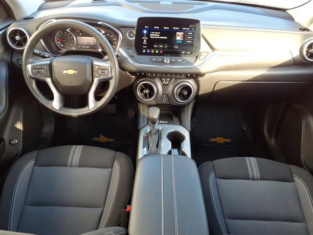 Used 2024 Chevrolet Blazer LT w/ Convenience Package AWD/4WD image 18