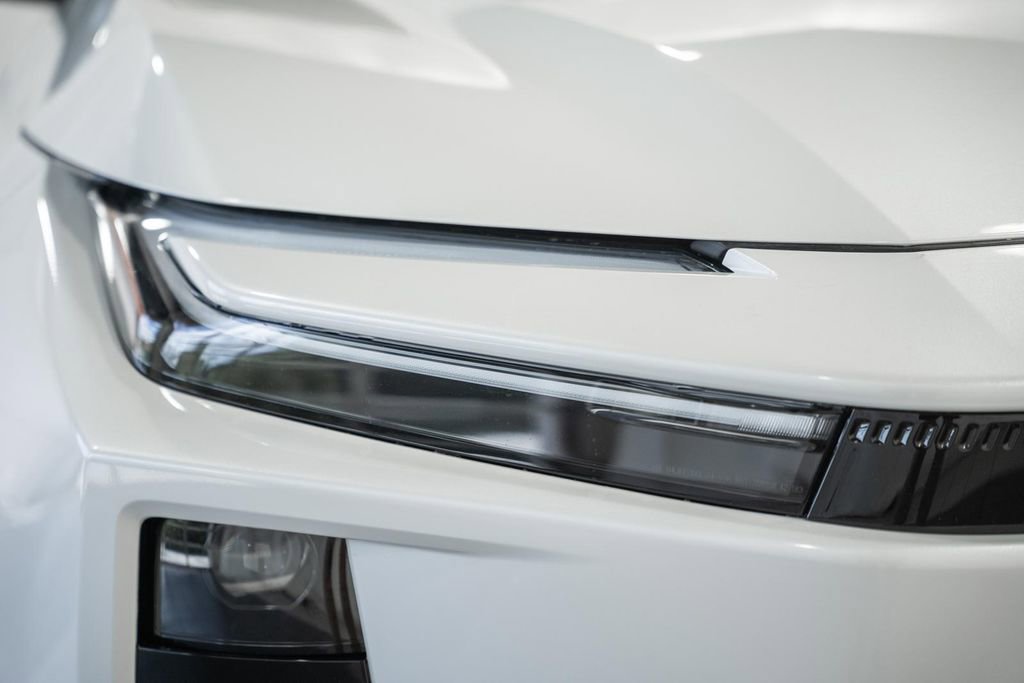 New 2026 Toyota C-HR image 13