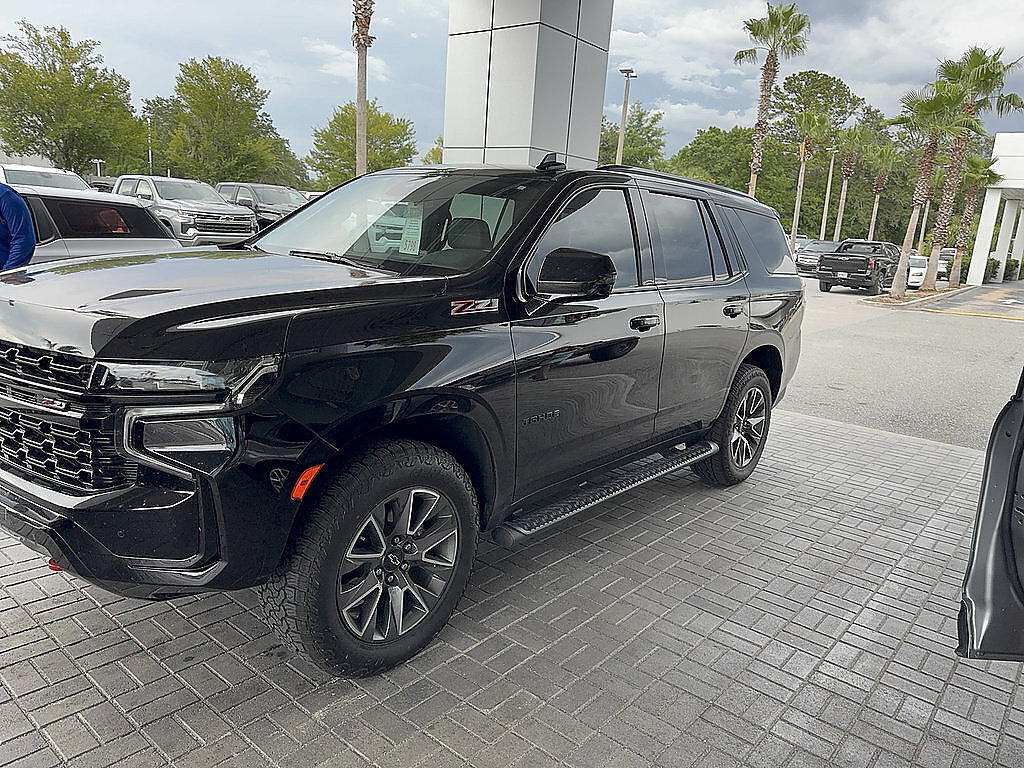 Certified 2023 Chevrolet Tahoe Z71 w/ Luxury Package AWD/4WD image 71
