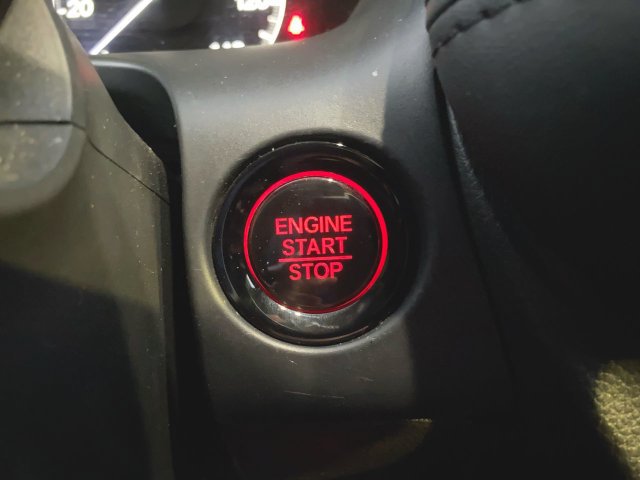 Used 2025 Honda HR-V LX image 14