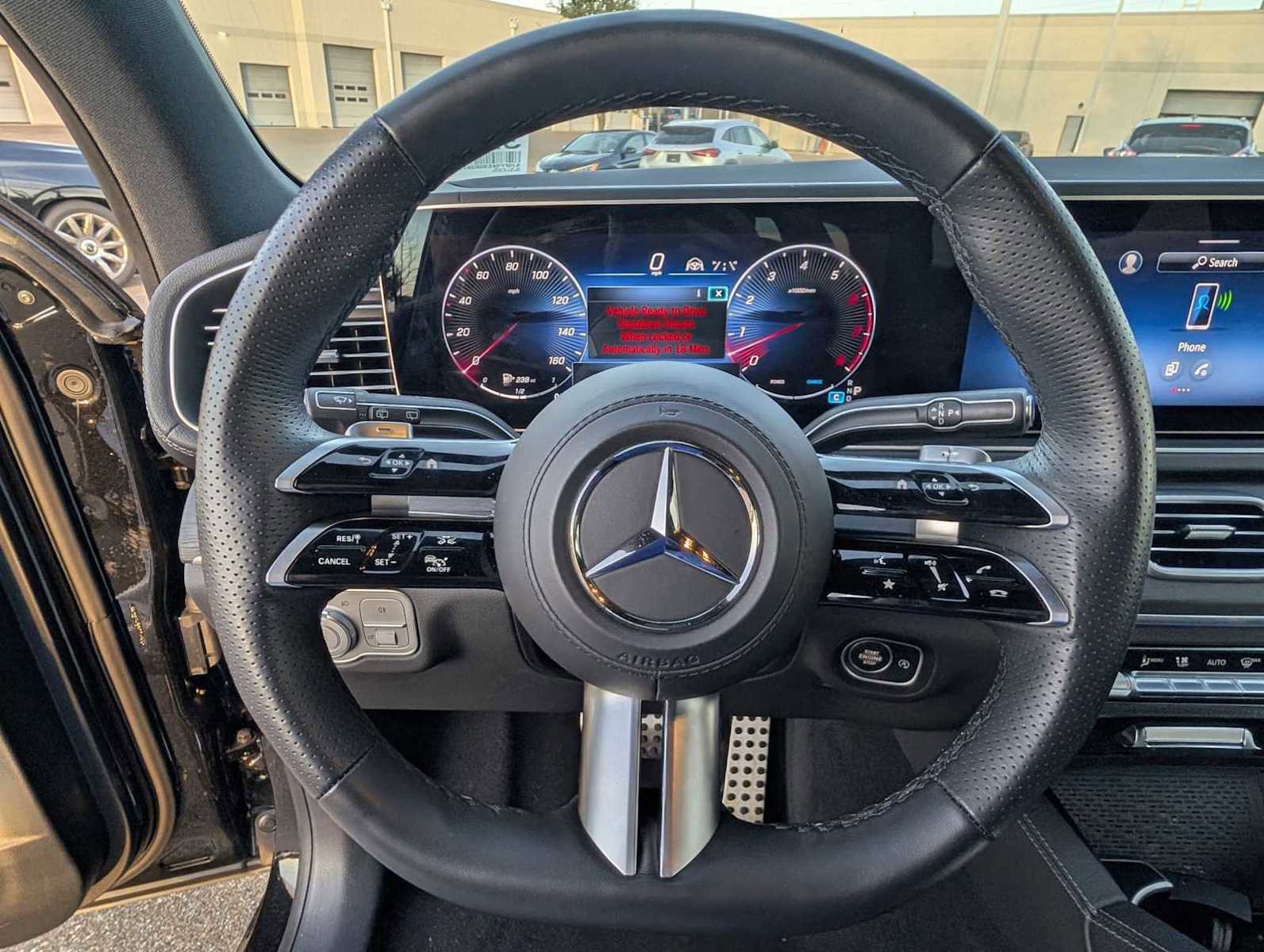 Used 2025 Mercedes-Benz GLS 450 4MATIC image 10