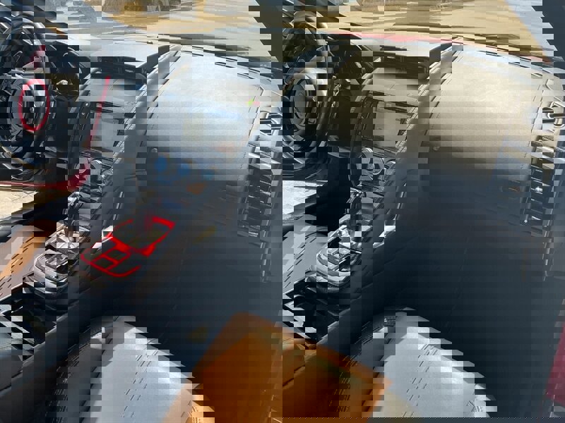 Used 2017 Jaguar F-TYPE R image 23