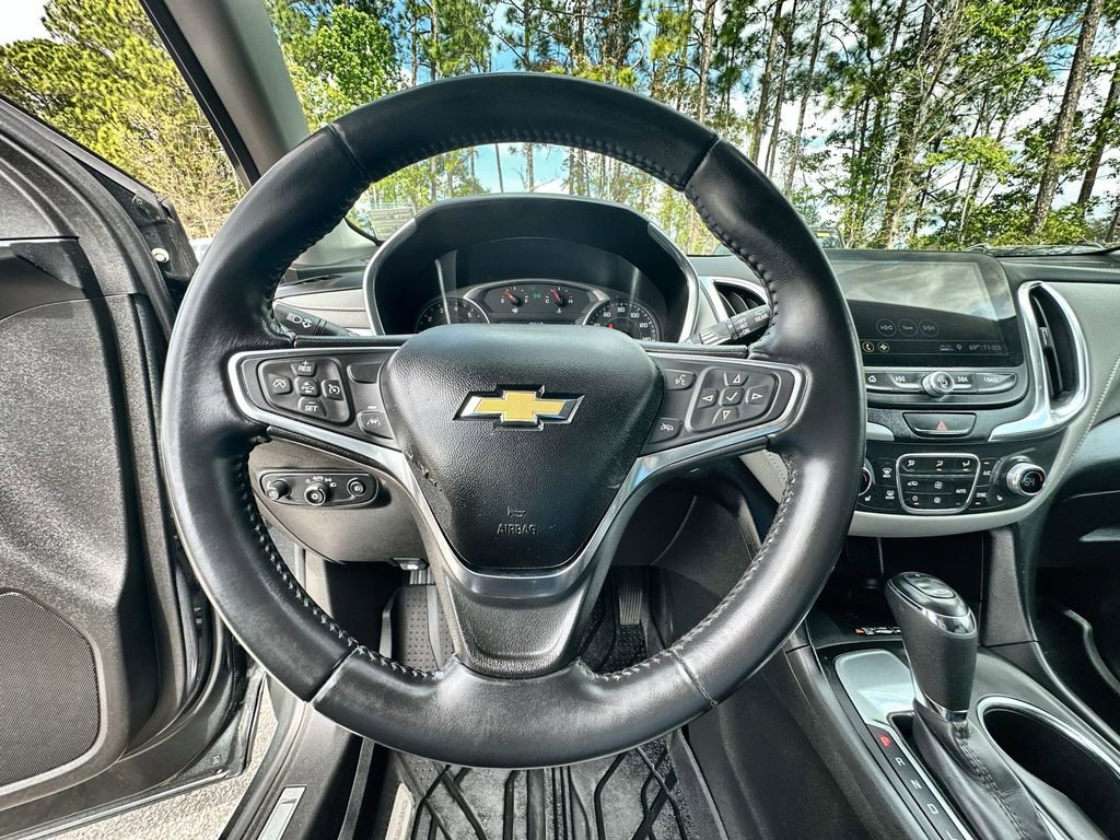 Used 2021 Chevrolet Equinox Premier image 11