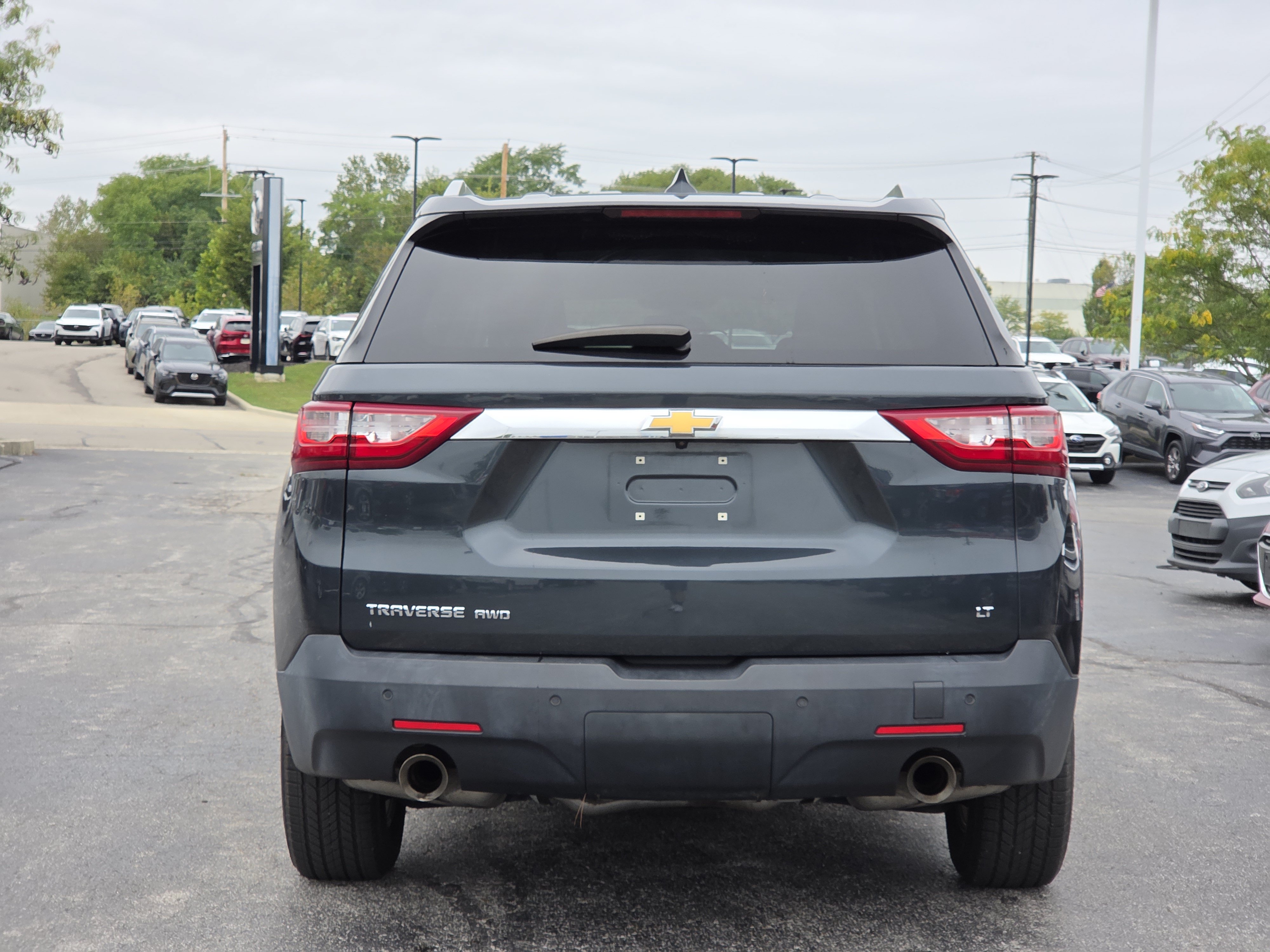 Used 2018 Chevrolet Traverse LT w/ LPO, Floor Liner Package AWD/4WD image 6