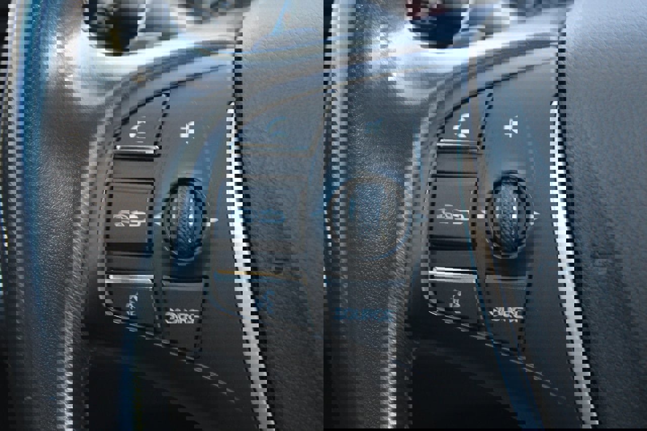 Used 2017 Acura TLX image 24