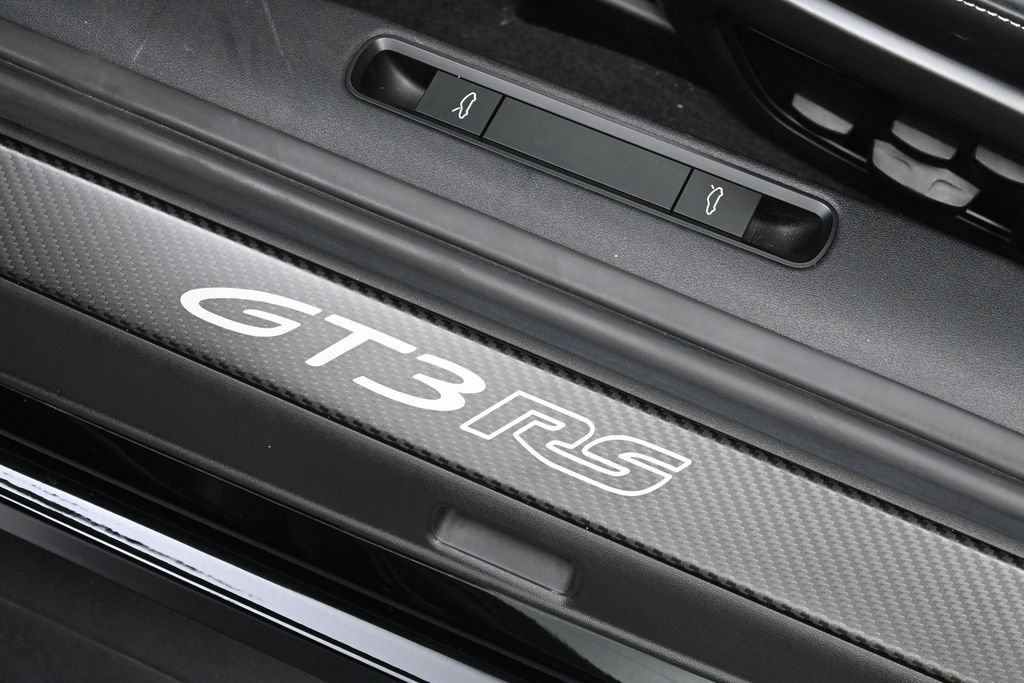 Used 2024 Porsche 911 GT3 RS RWD image 26