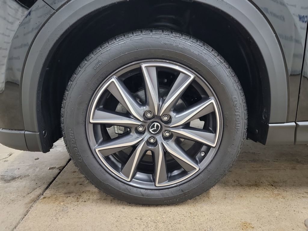 Used 2017 MAZDA CX-5 Grand Touring w/ Premium Package image 16