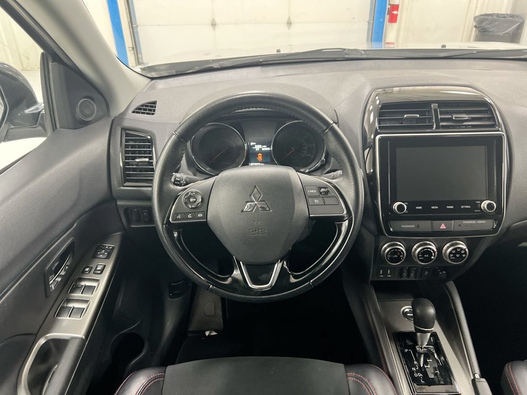 Used 2024 Mitsubishi Outlander Sport SE AWD/4WD image 11