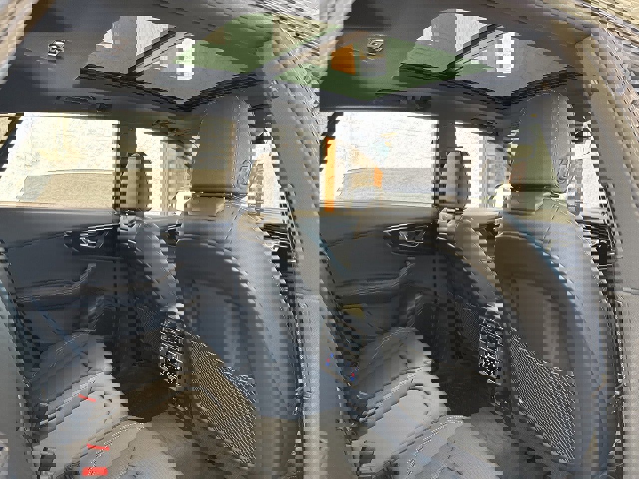 New 2025 Audi Q8 Premium Plus image 45