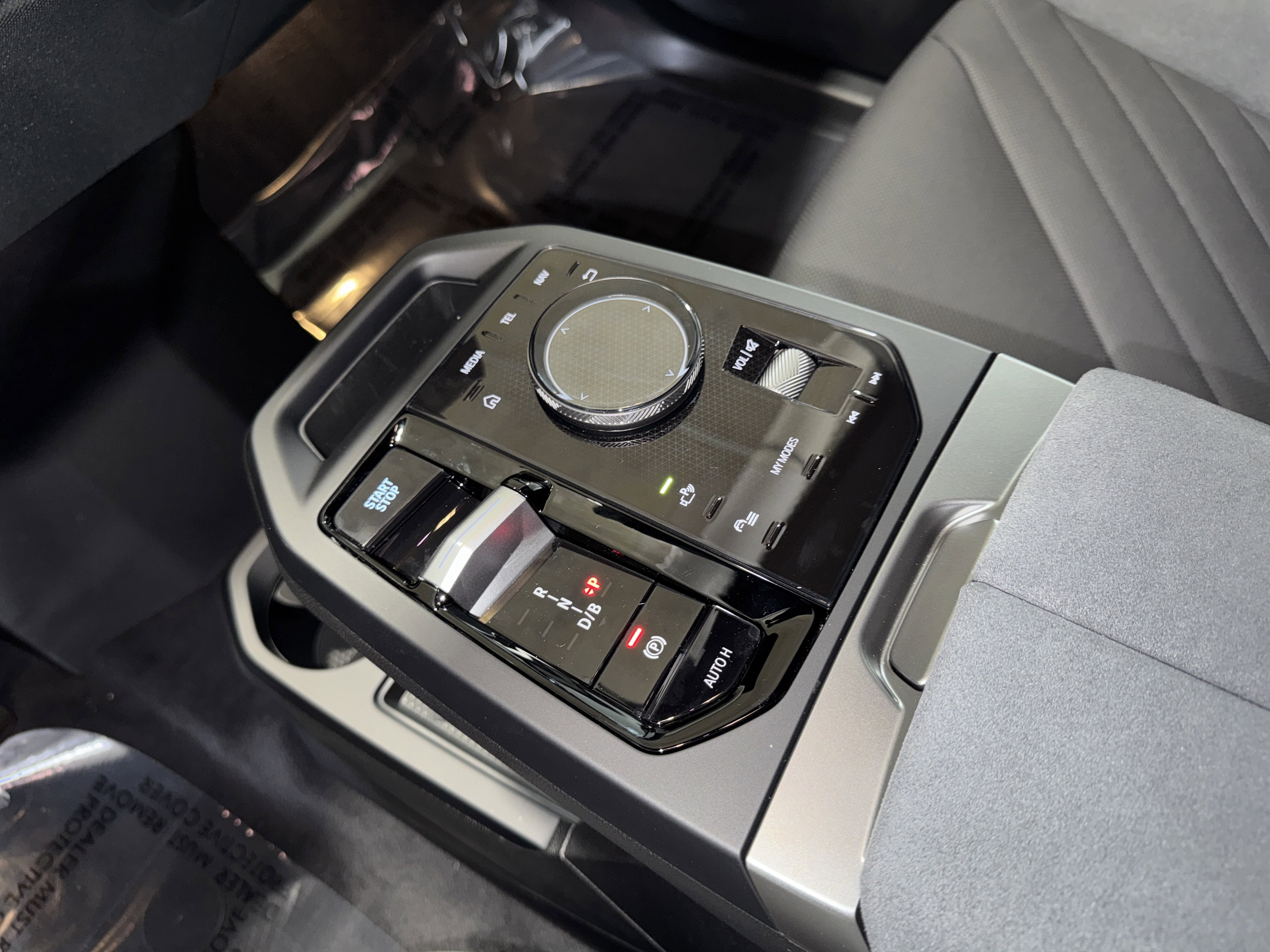 New 2026 BMW iX xDrive45 w/ M Sport Package image 20