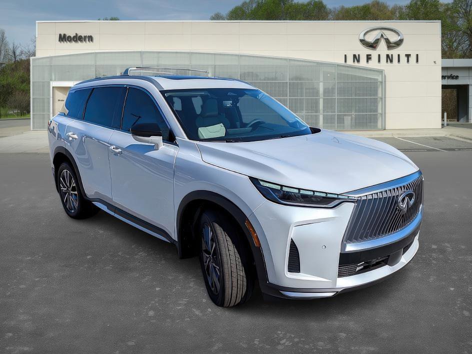 New 2026 INFINITI QX60 Luxe w/ Family Package image 2