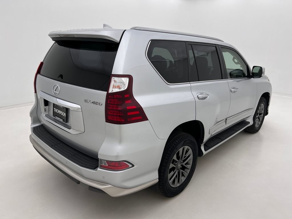 Used 2019 Lexus GX 460 Luxury w/ Sport Design Package image 7