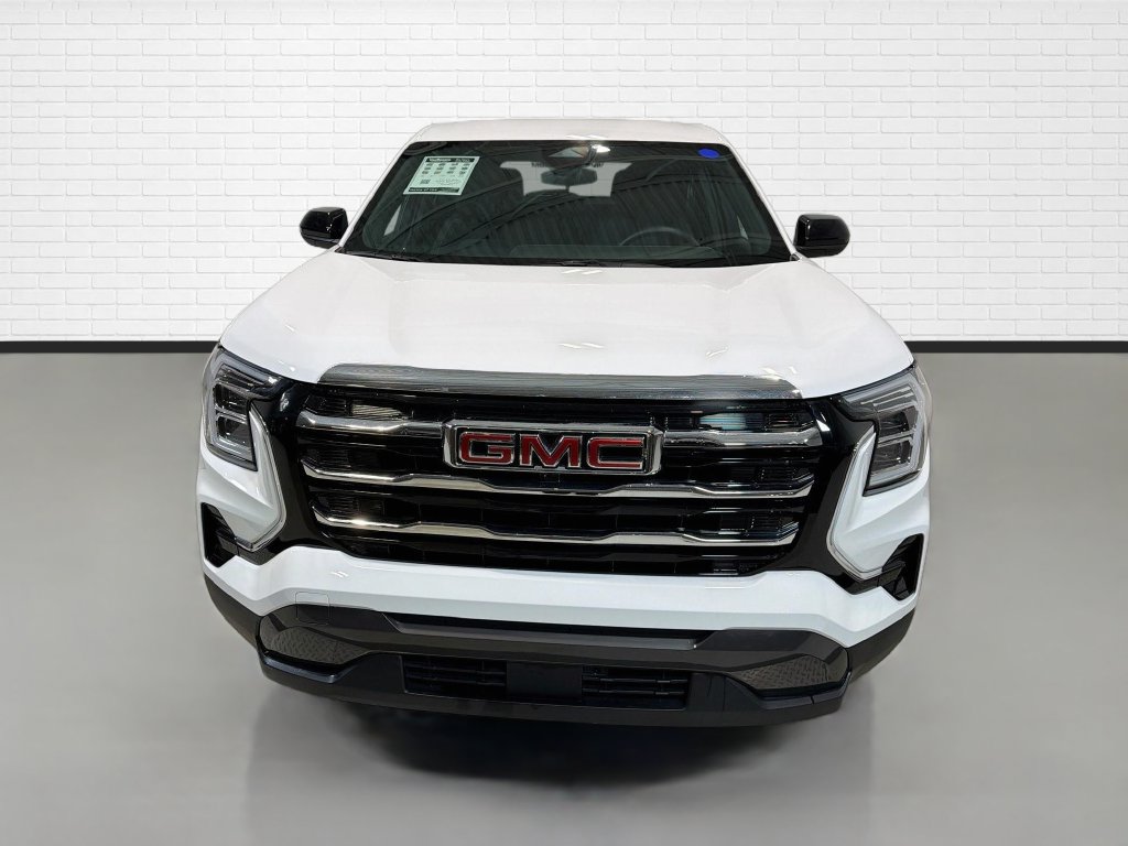 Used 2026 GMC Terrain Elevation FWD image 2