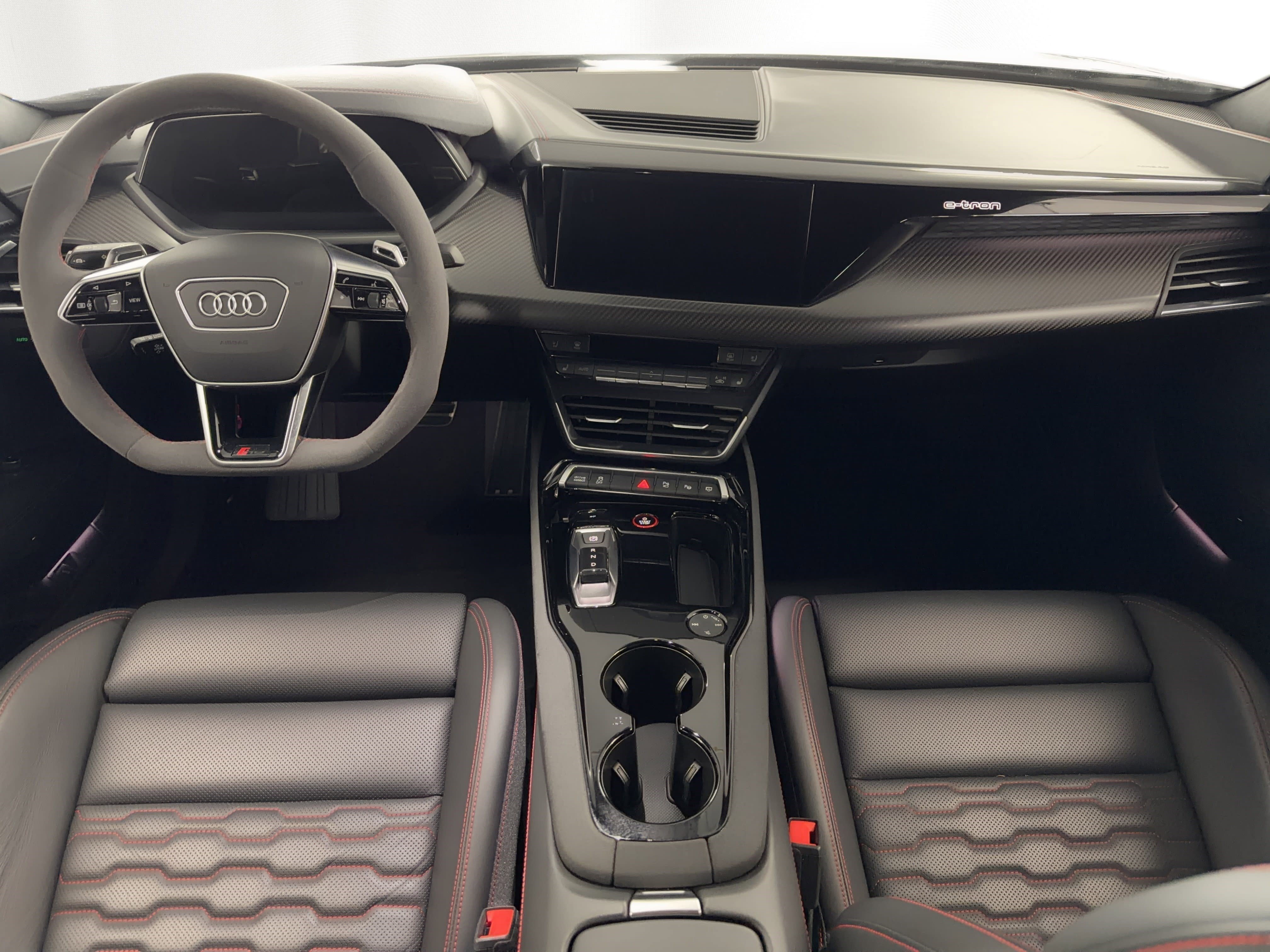 Used 2022 Audi RS e-tron GT w/ Year 1 Package AWD/4WD image 19