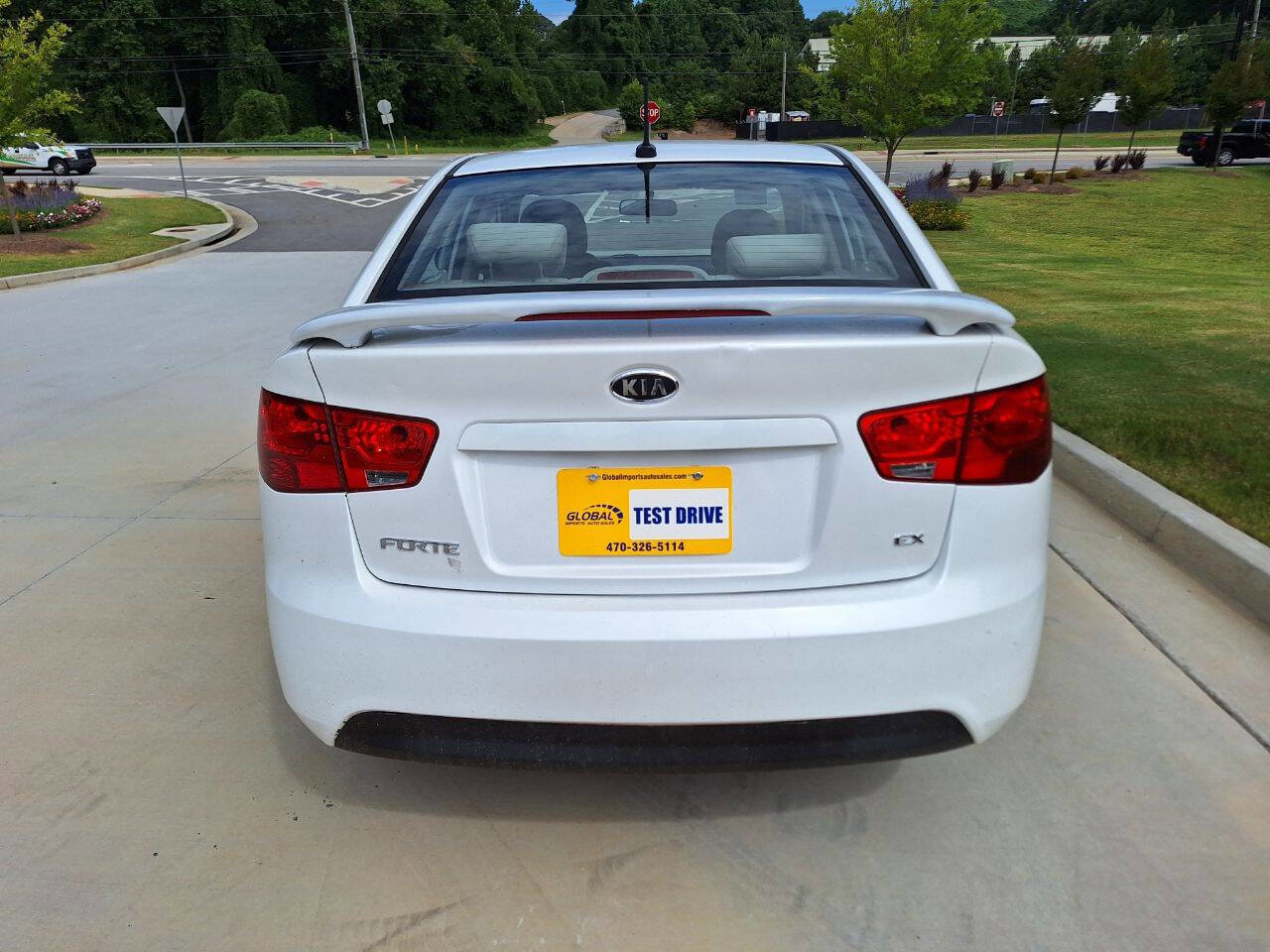 Used 2013 Kia Forte EX image 4