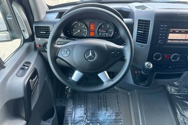 Used 2016 Mercedes-Benz Sprinter 2500 image 14