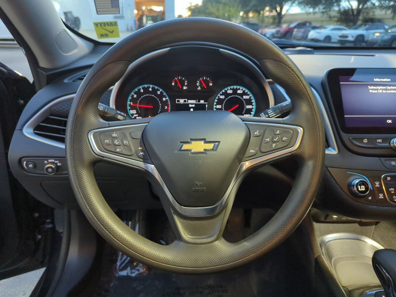Certified 2022 Chevrolet Malibu LT FWD image 10