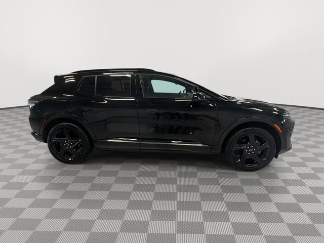 Certified 2026 Chevrolet Equinox EV RS w/ Convenience Package II AWD/4WD image 12