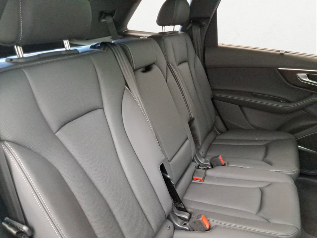 Used 2025 Audi Q7 3.0T Premium Plus w/ Premium Plus Package image 14