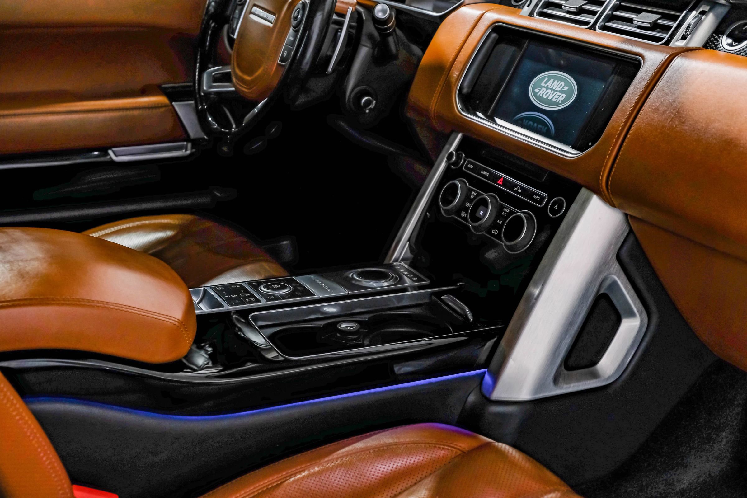 Used 2016 Land Rover Range Rover Autobiography image 31