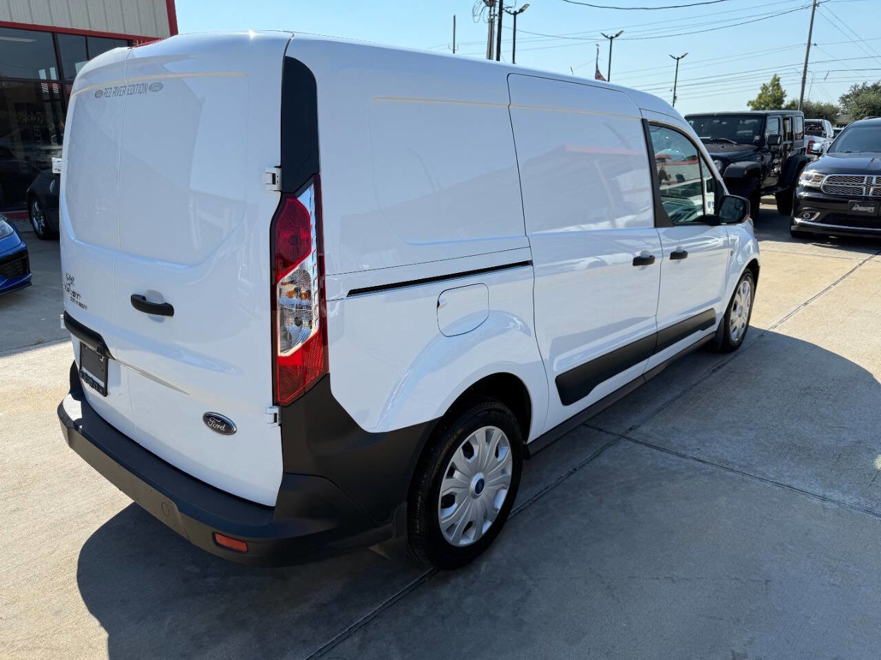 Used 2021 Ford Transit Connect XL image 4