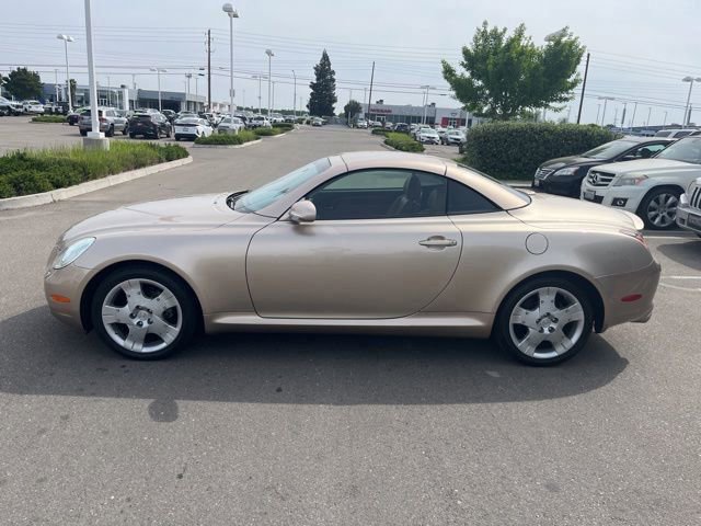 Used 2004 Lexus SC 430 Convertible image 4