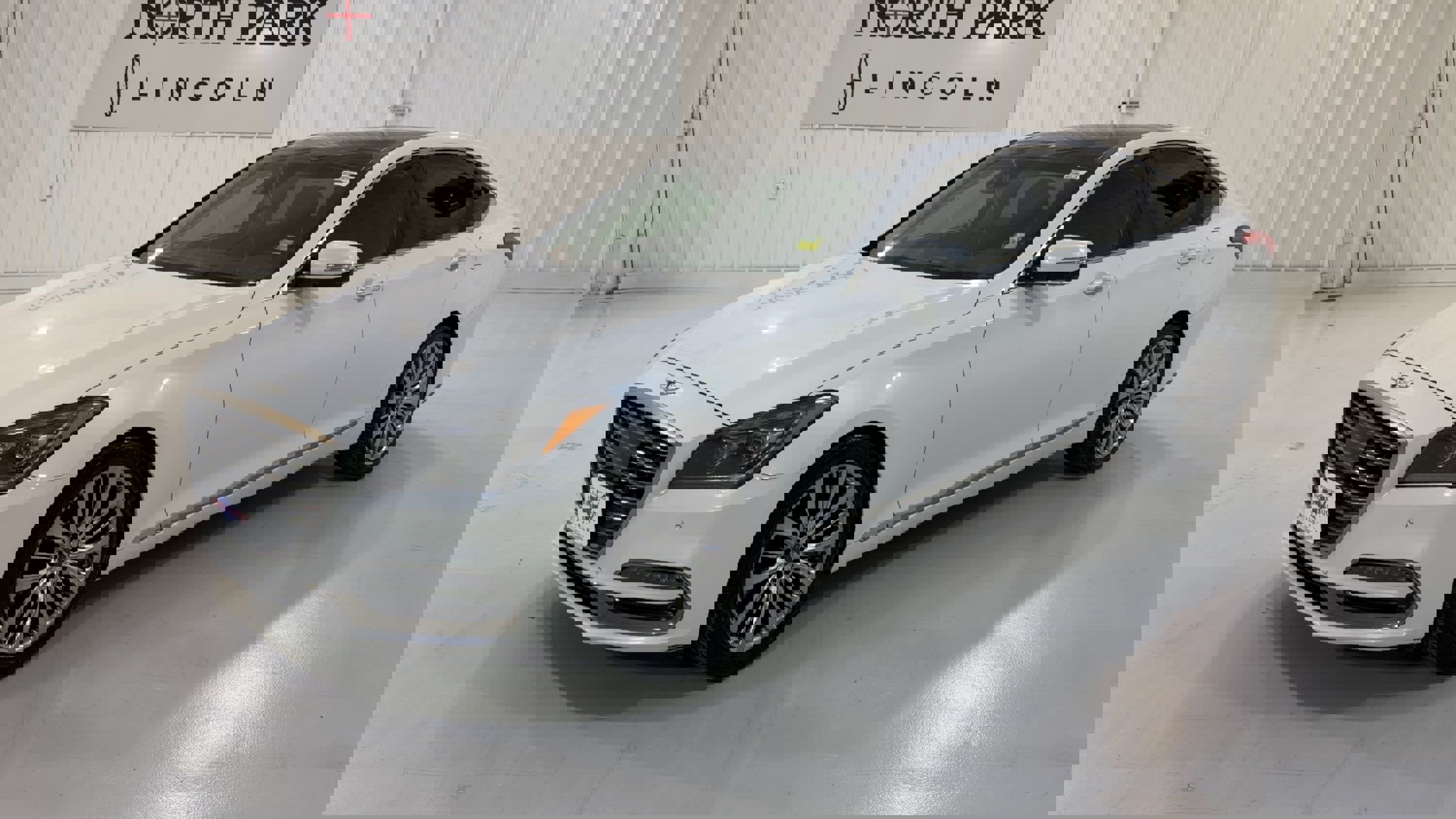 Used 2020 Genesis G80 5.0 Ultimate image 5