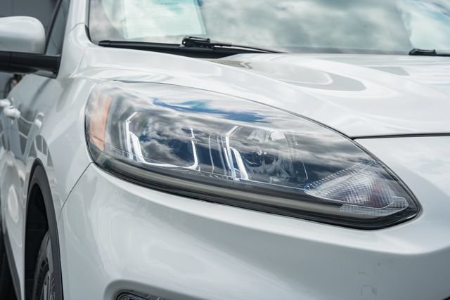 Used 2020 Ford Escape SEL FWD image 14