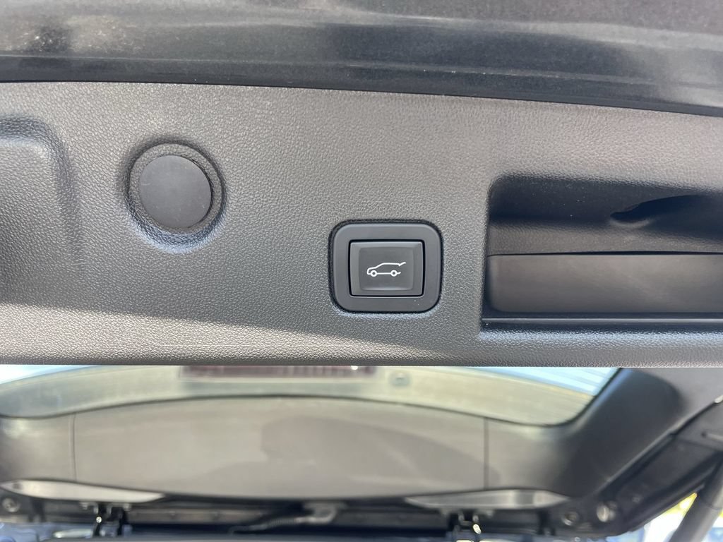 Used 2018 Chevrolet Equinox LT w/ Sun & Infotainment Package AWD/4WD image 37