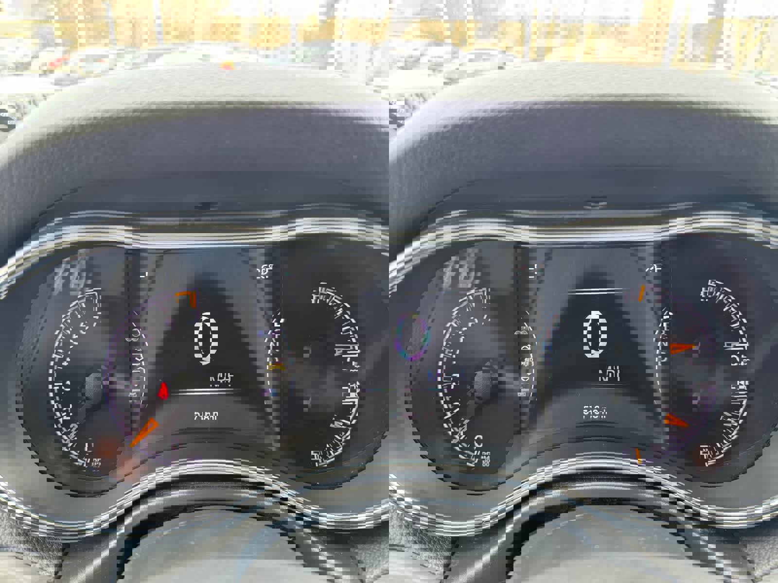 Used 2020 Jeep Grand Cherokee Altitude image 25