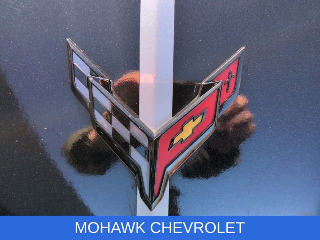 Used 2020 Chevrolet Corvette Stingray Coupe w/ 1LT RWD image 29