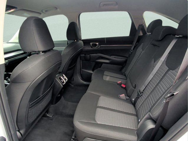 New 2026 Kia Sorento LX FWD image 28
