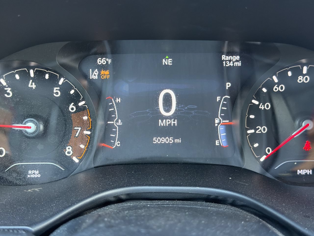 Used 2024 Jeep Compass Trailhawk AWD/4WD image 15